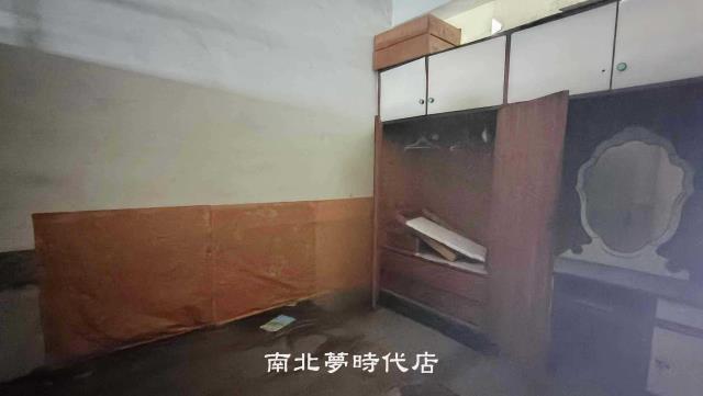 高雄苓雅透天-4