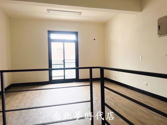 西區透天-6