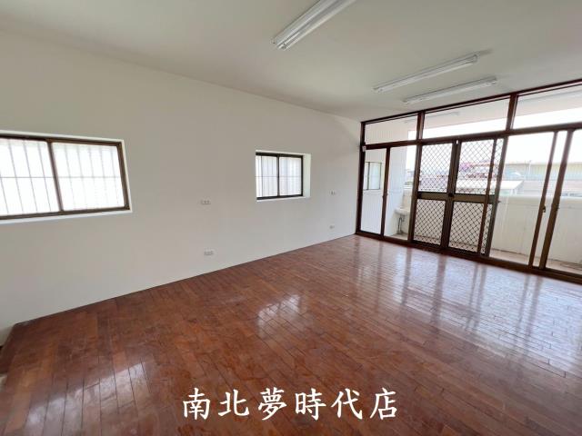 西區透天-8