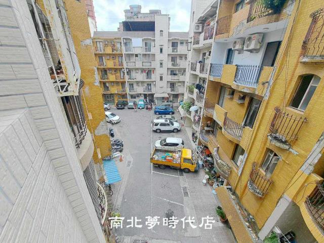 東區公寓-12