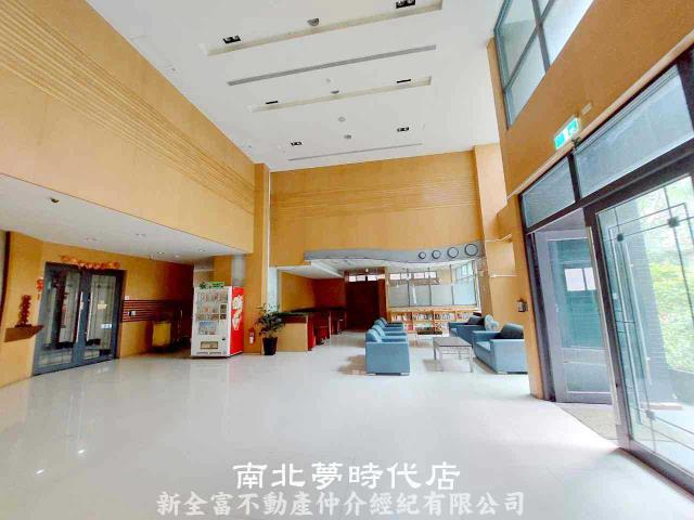 台南東區大樓-12