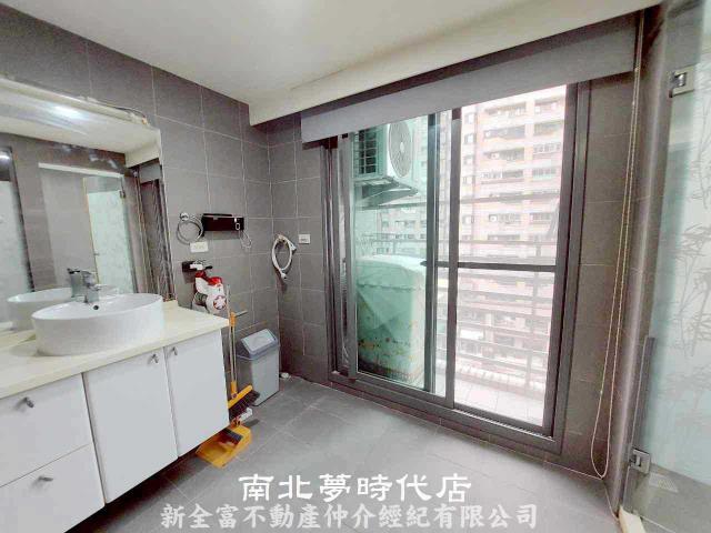 台南東區大樓-8