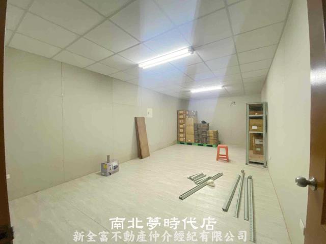 中西區透天-8