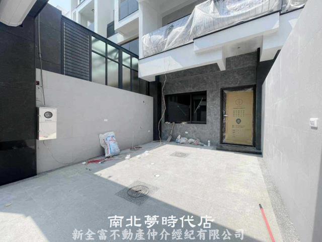 台南永康透天-1