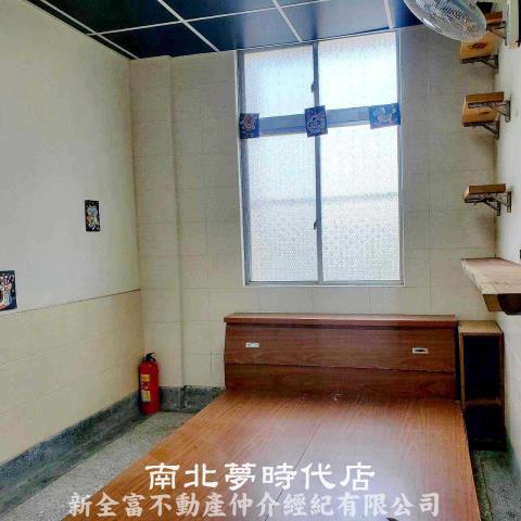 台南新營公寓-3