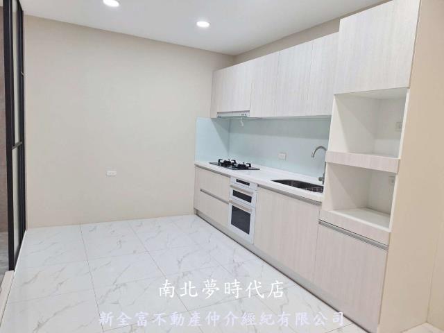 台南安南透天-11