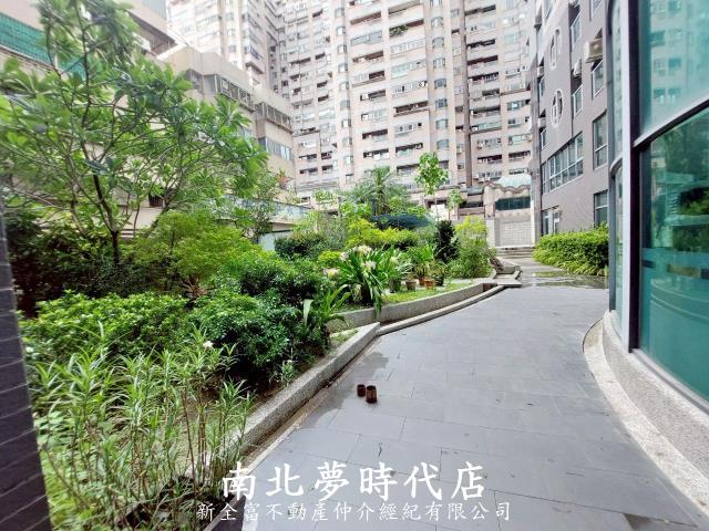 台南東區套房-13