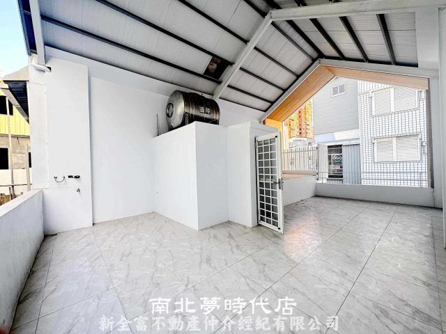 台南東區透天-9