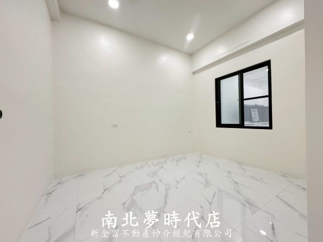 台南安南透天-8