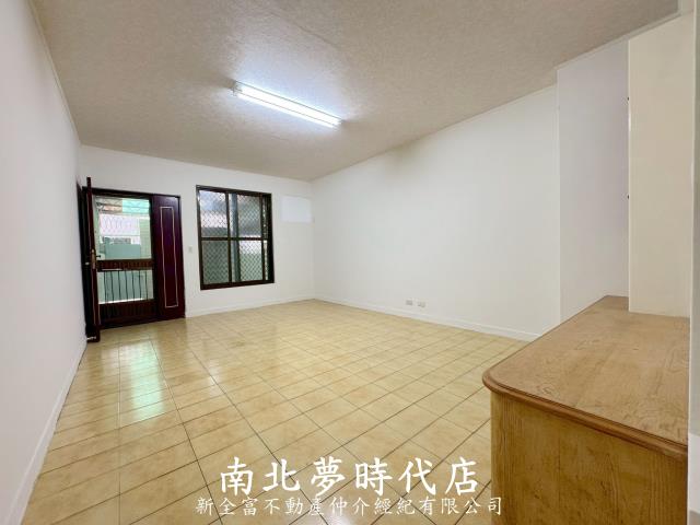 台南南區透天-1