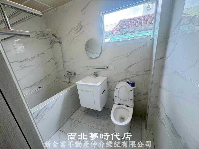 南區透天-8