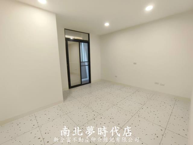 南區透天-8