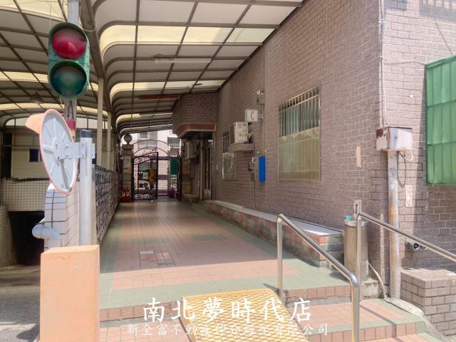 台南華廈-11