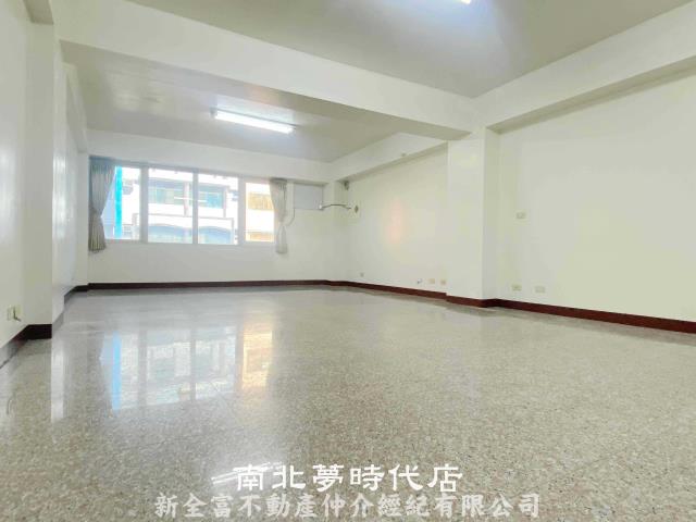 東區透天-1