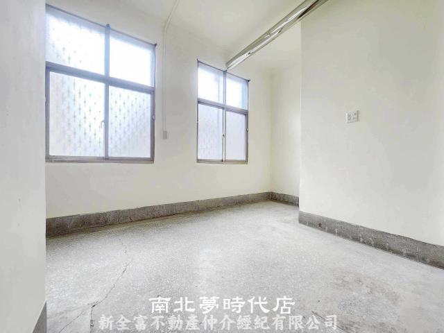 中西區透天-1