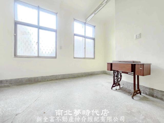 中西區透天-3