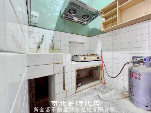 中西區透天-5
