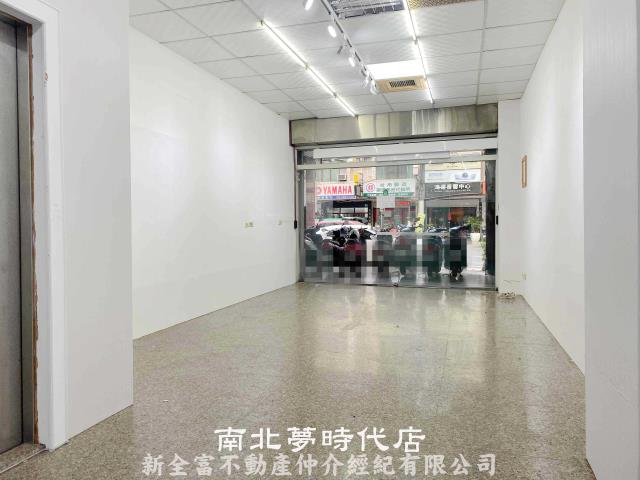 台南東區透天-1