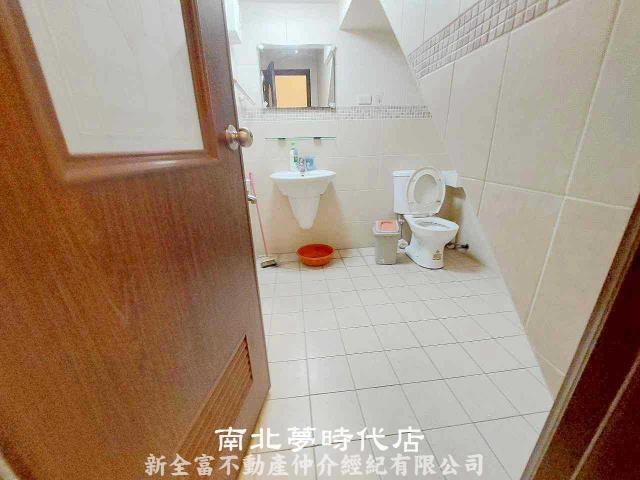 台南安南透天-11