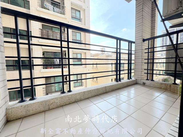 台南北區華廈-13