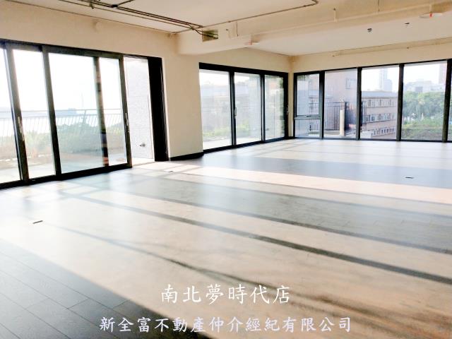 新北淡水大樓-1