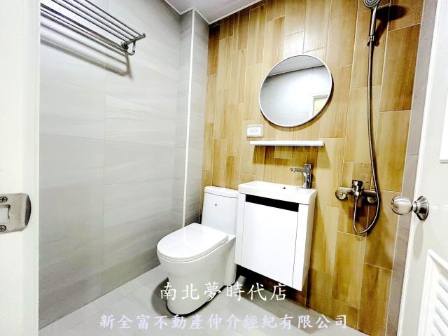 台南永康透天-11