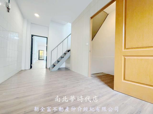 台南中西區透天-10