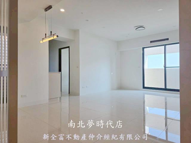 台南新市大樓-0