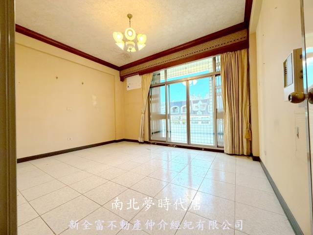中西區透天-10