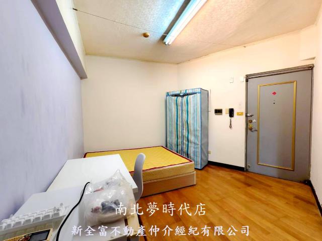 東區華廈-0