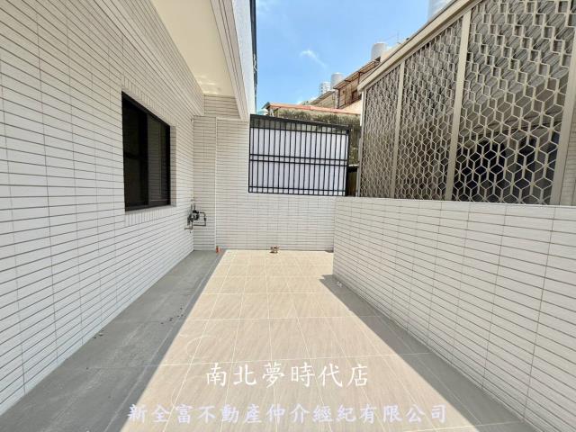 台南學甲透天-12