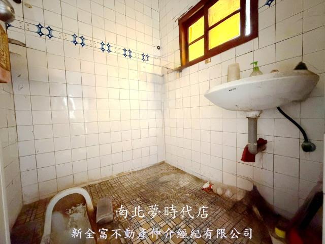 台南北區透天-12