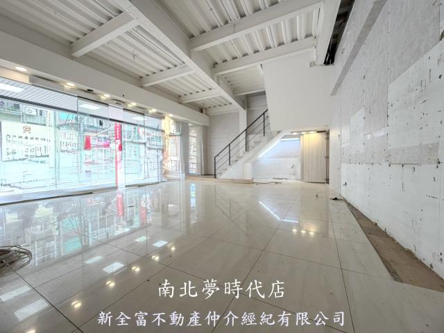 中西區透天-4
