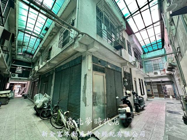 高雄鹽埕透天-0
