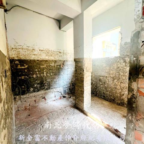 台南中西區公寓-12